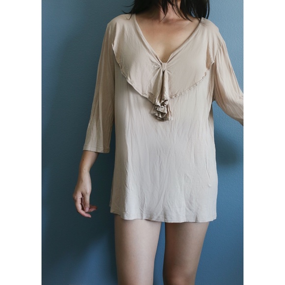 Madeleine French Top, V-neck Bow Collar Blouse - Picture 1 of 5